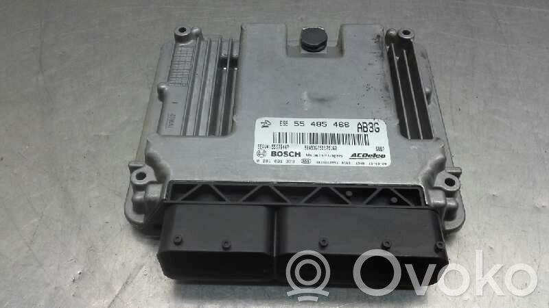 Opel Insignia A Engine control unit/module 