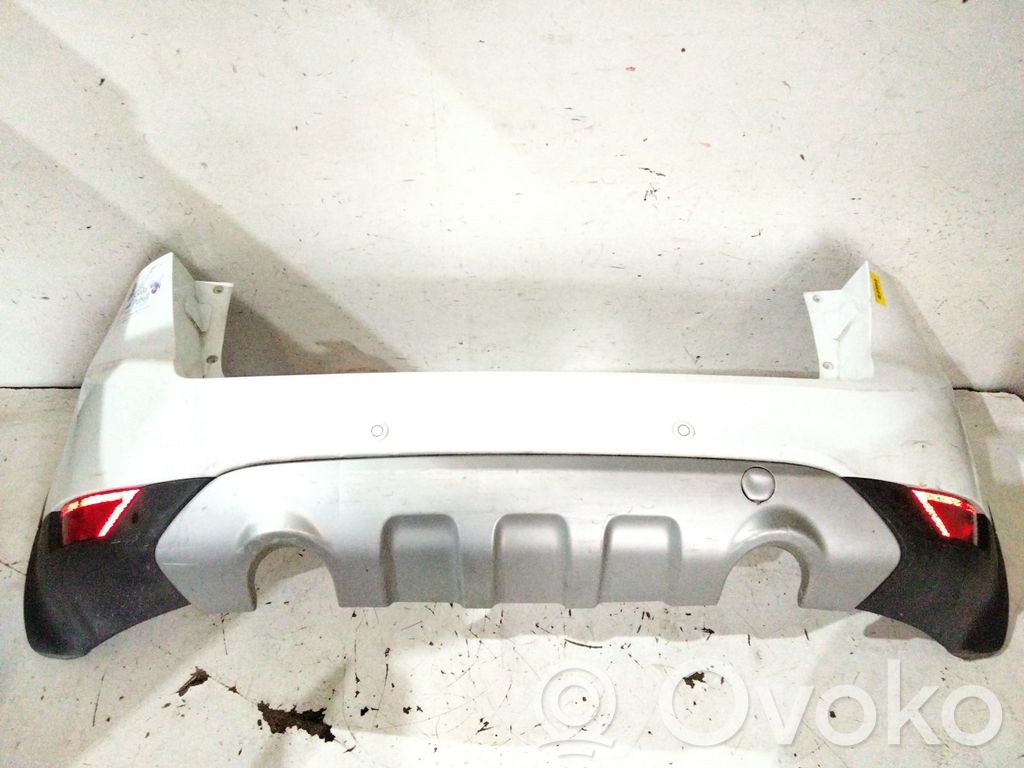 Bamperis   CV4417A894