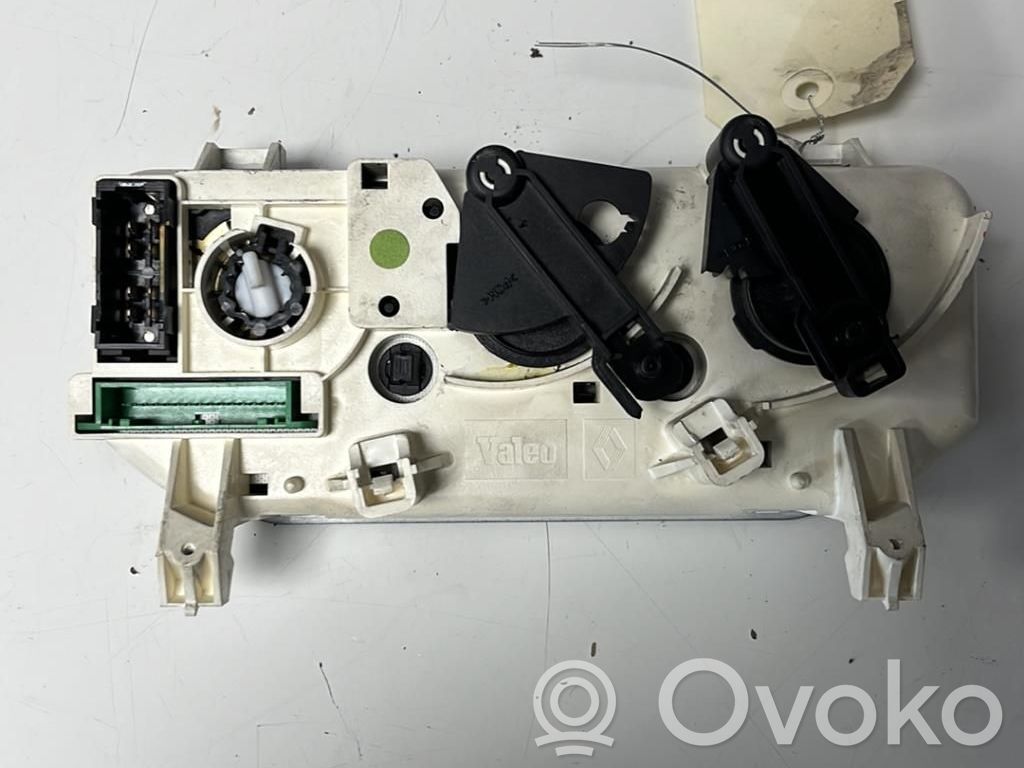 Renault Clio II Climate control unit 