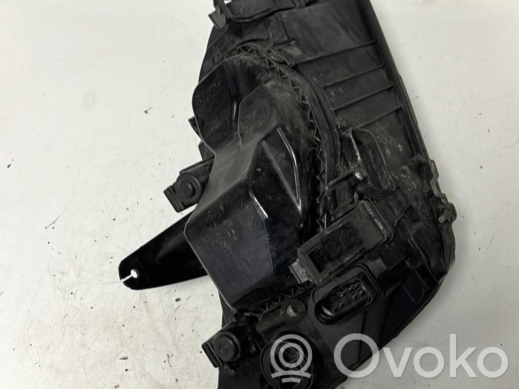 Ford Focus Headlight/headlamp 