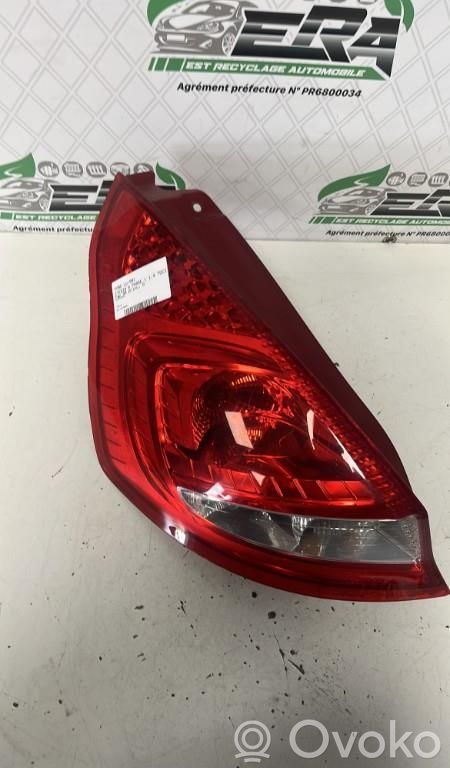 Ford Fiesta Aizmugurējais lukturis virsbūvē 