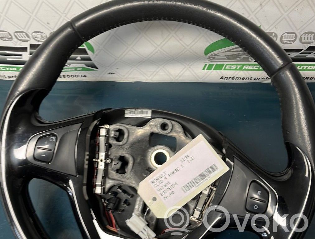 Renault Clio IV Stūre 