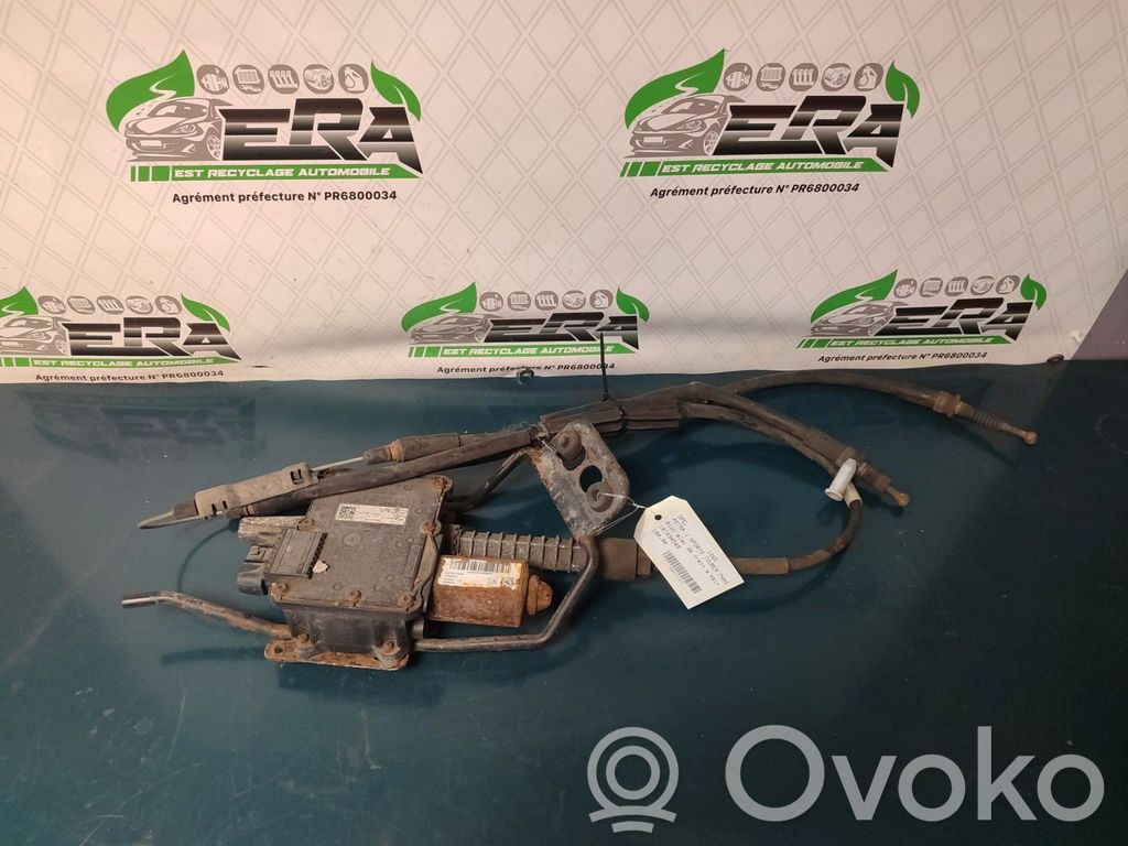 Module de commande de frein à main   13365044