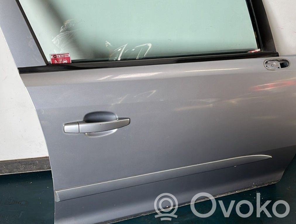Opel Corsa D Дверь 