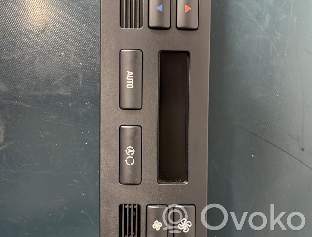Climate control unit   64116956319