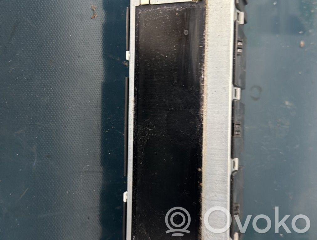 Citroen C4 II Screen/display/small screen 