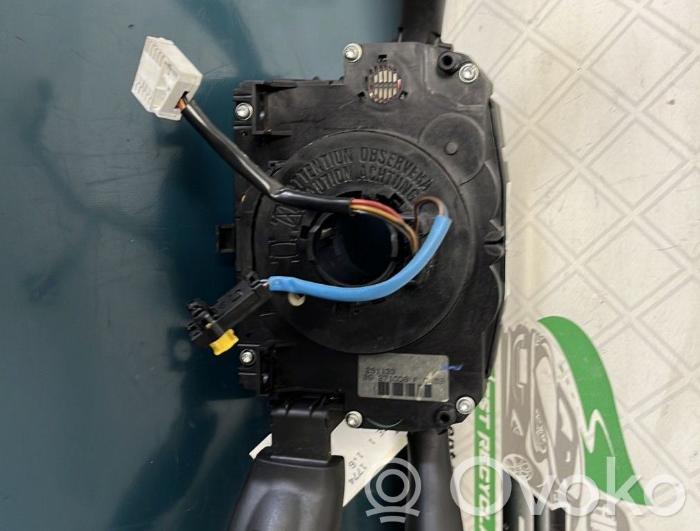 Peugeot 207 Wiper turn signal indicator stalk/switch 