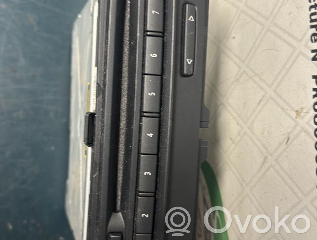 BMW 1 E81 E87 Radio/CD/DVD/GPS-pääyksikkö 