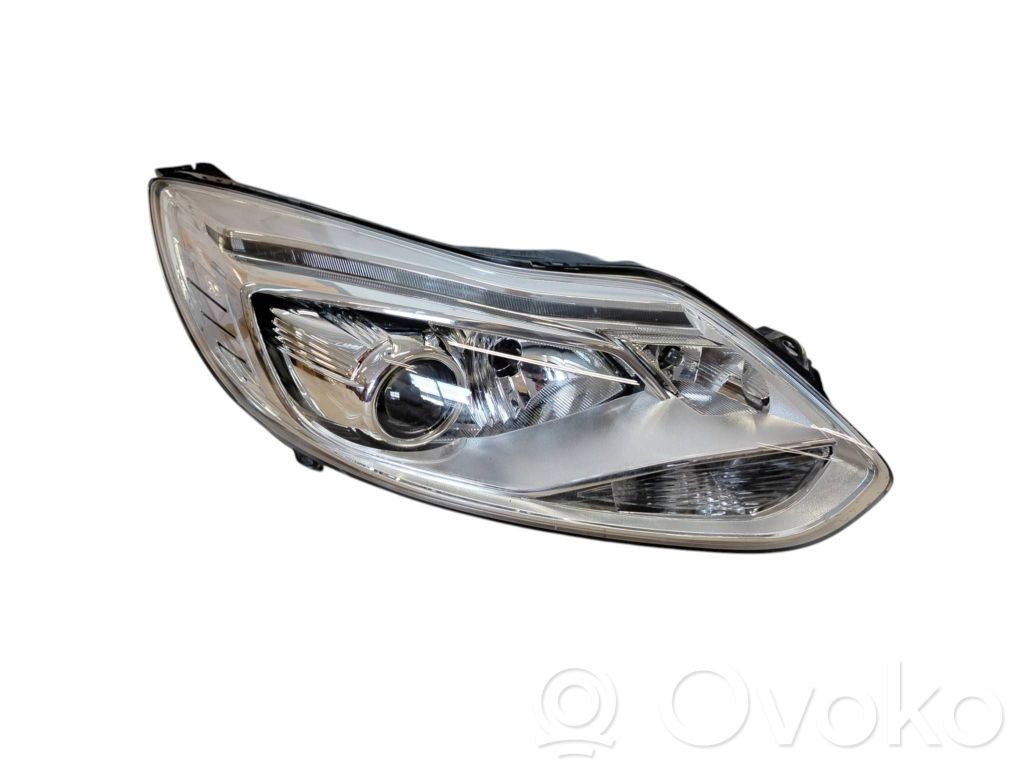Ford Focus Etu-/Ajovalo 