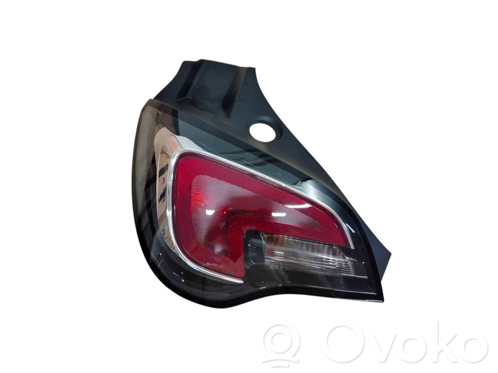 Lampa tylna   15012620110302X,2021101143,2021101143,1222407,1222635,13354582,39025873,39177857