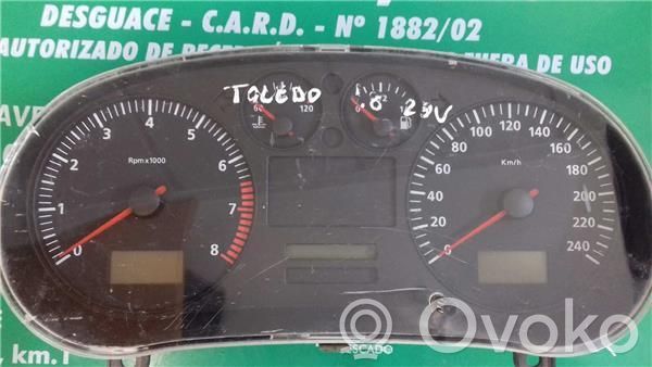 Seat Toledo II (1M) Licznik / Prędkościomierz 