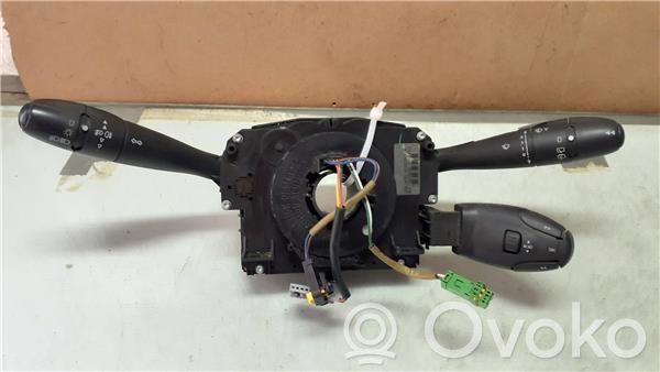 Peugeot 207 Interruptor de luz 