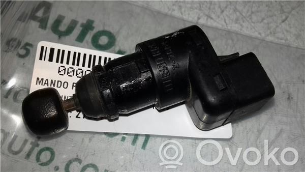 Wing mirror switch   Z7604