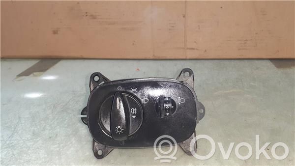 Interruptor de luz   YC1T13A024BB,G0GMA04052811