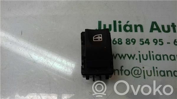 Renault Fluence Electric window control switch 