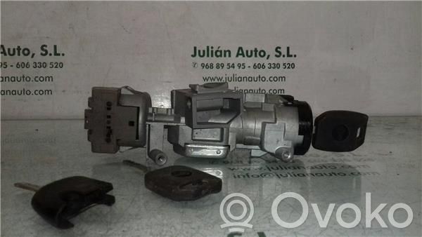 Užvedimo spynelė   3M513F880AD,CONTRESLLAVES