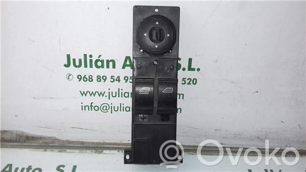Interruptor del elevalunas eléctrico   3M5T14529CF