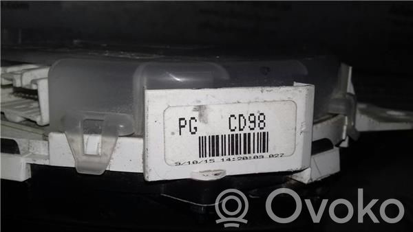 Speedometer (instrument cluster)   PGCD98
