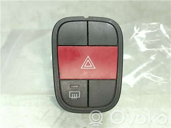 Hazard light switch   B569,CONECTOR6PINES