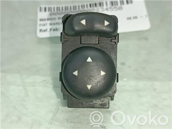 Wing mirror switch   A223,CONECTOR8PINES