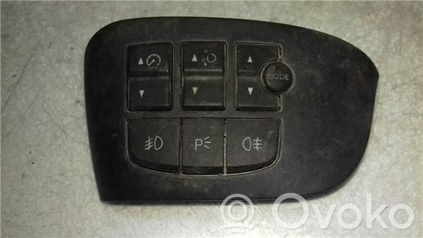 Light switch   B569