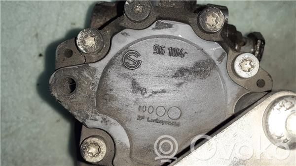 BMW 5 E60 E61 Electric power steering pump 