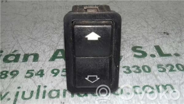 Electric window control switch   8368974,4PINESNEGRO