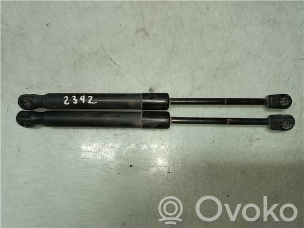 Audi A4 S4 B6 8E 8H Tailgate/trunk/boot lid buffer 