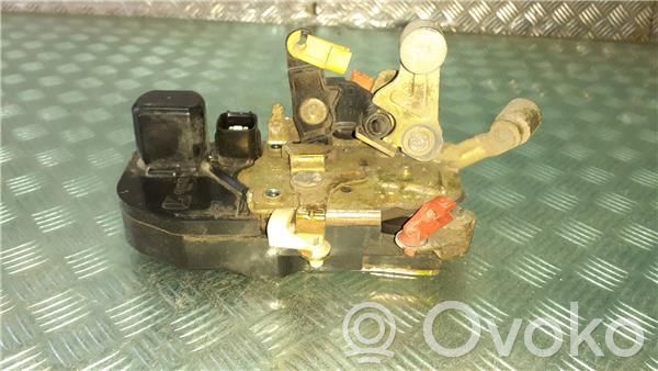 Chrysler Voyager Front door lock 