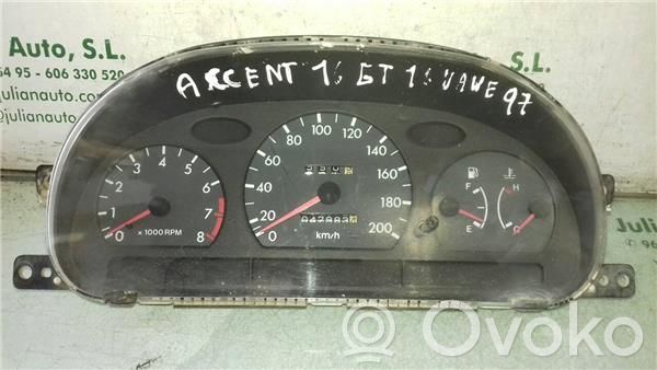 Hyundai Accent Speedometer (instrument cluster) 