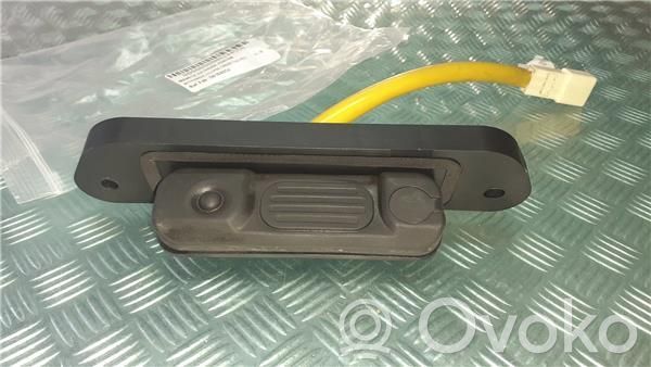 Manecilla externa de puerta de carga   5810A054,CONECTOR3PINES