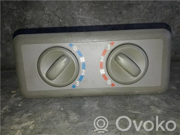 Opel Vivaro Air conditioning (A/C) switch 