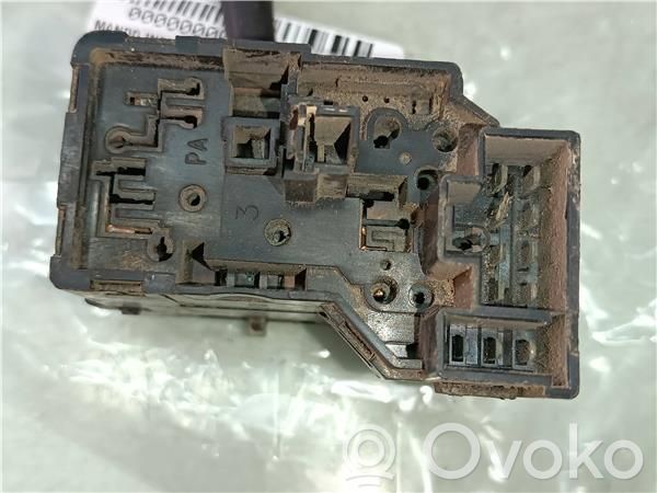 Multifunctional control switch/knob   CONECTOR11PINES