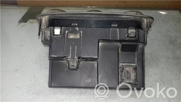 Interruptor del aire acondicionado (A/C)   E09374,C397