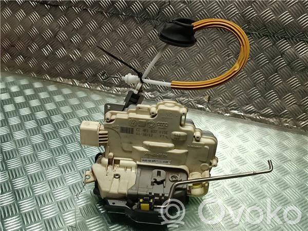 Audi A3 S3 8P Front door lock 