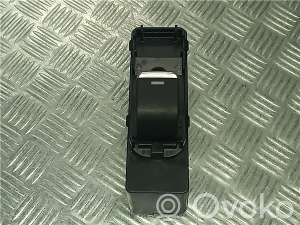 Mazda 6 Electric window control switch 