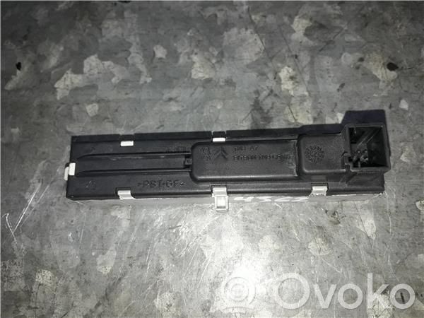 GPS navigation control unit/module