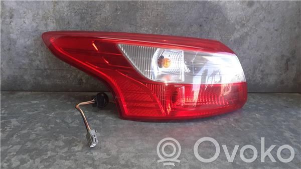 Ford C-MAX II Takavalon polttimo 