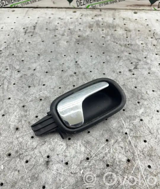 Manecilla interna puerta delantera   LFBALIX0