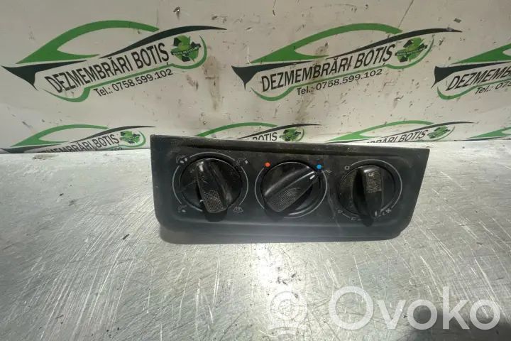 Interruptor de control del ventilador interior   UYF1OVCU