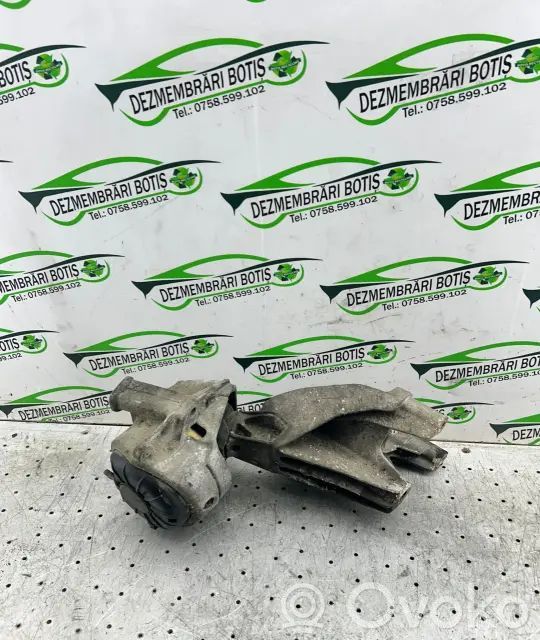Engine mounting bracket   8K0199307,VMQWCTOE
