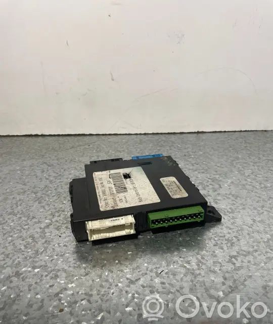 Módulo de confort/conveniencia   A63C1STV