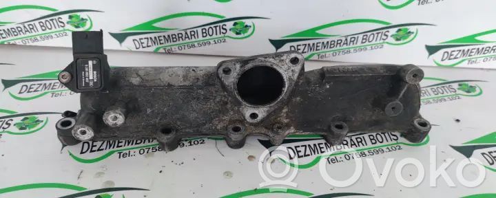 Opel Astra H Fuel pressure sensor 