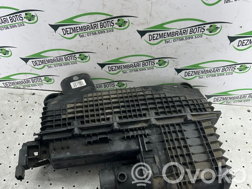 Dacia Logan Pick-Up Air filter box 