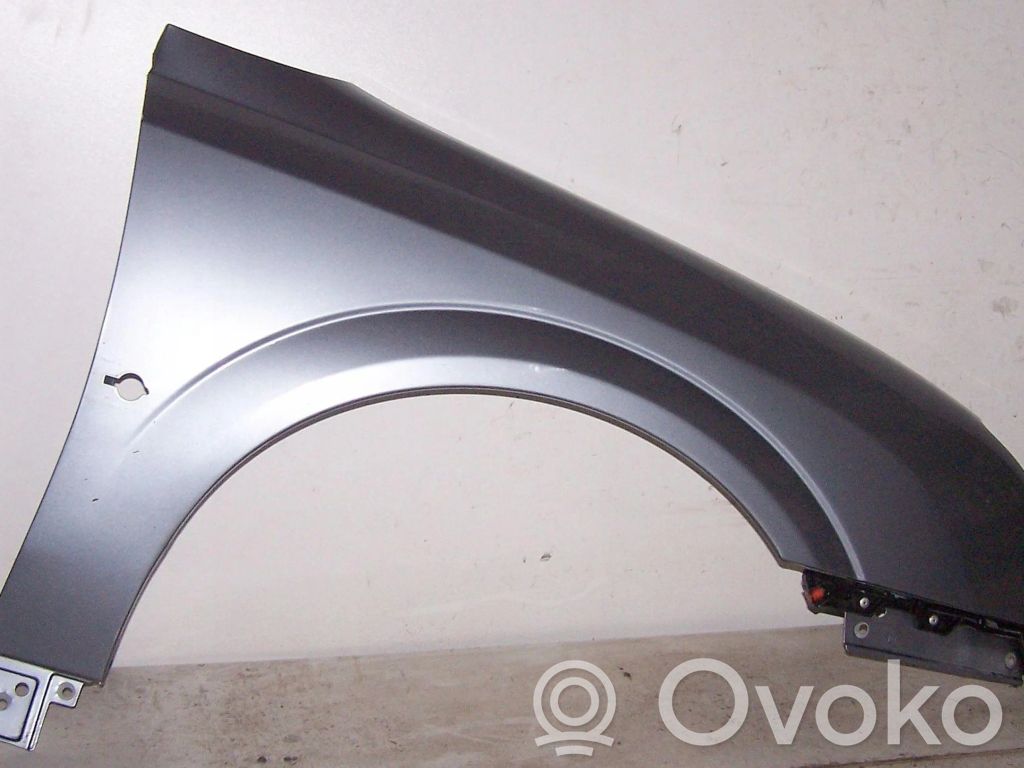 Opel Vectra C Sparnas 