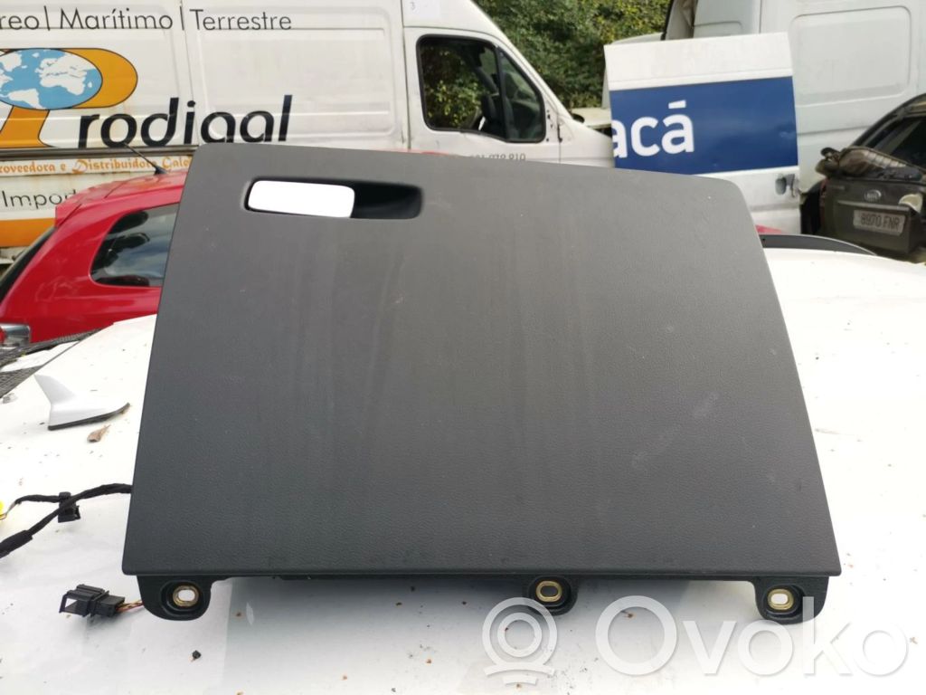 Audi Q3 8U Guantera 