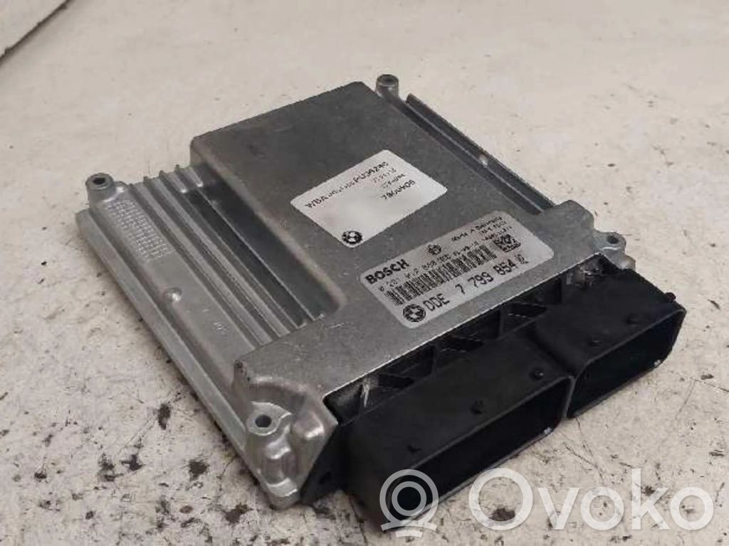 BMW 1 E81 E87 Engine control unit/module ECU 