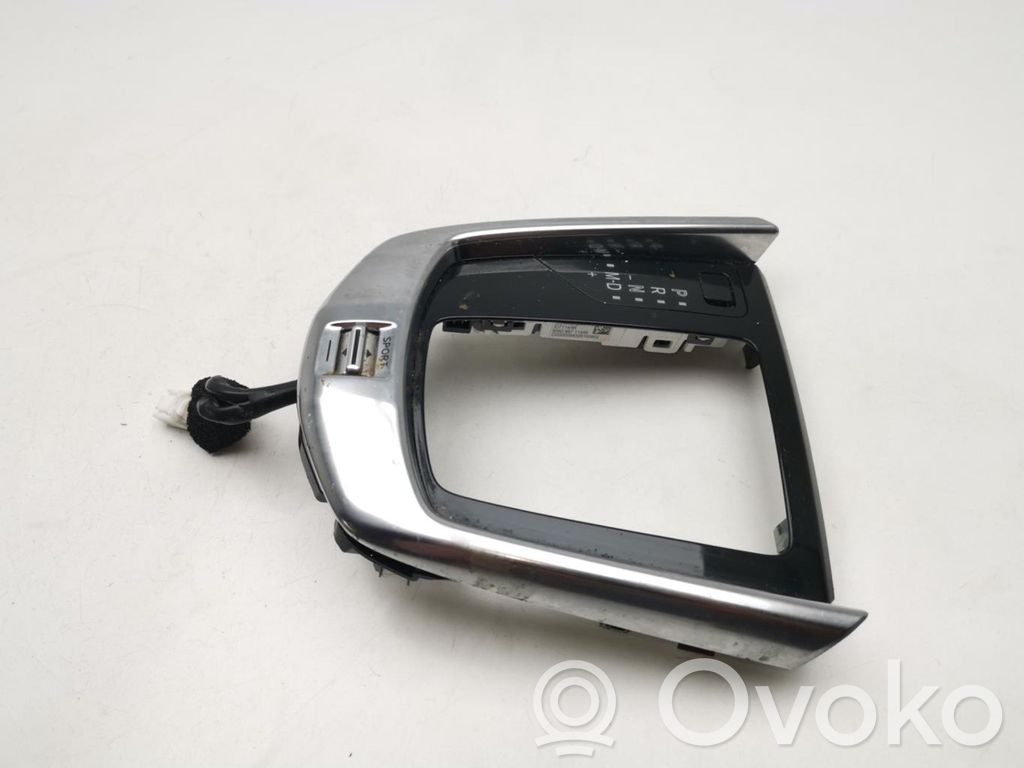 Mazda 2 Screen/display/small screen 