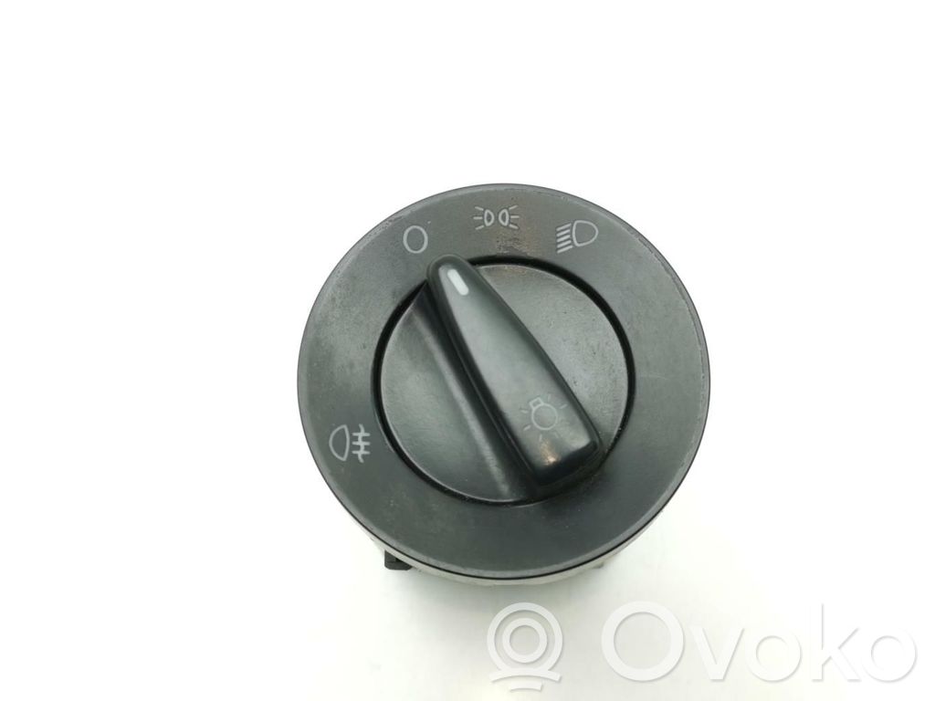 Interruptor de luz   1C0941531