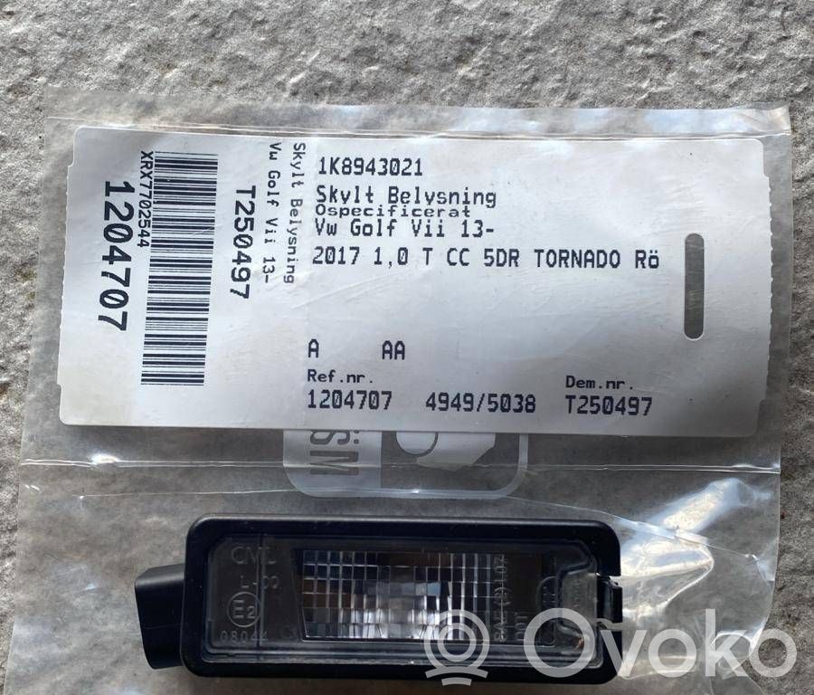 Volkswagen Golf VII Number plate light 